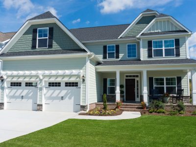 Grey House Turf Front Yard60%